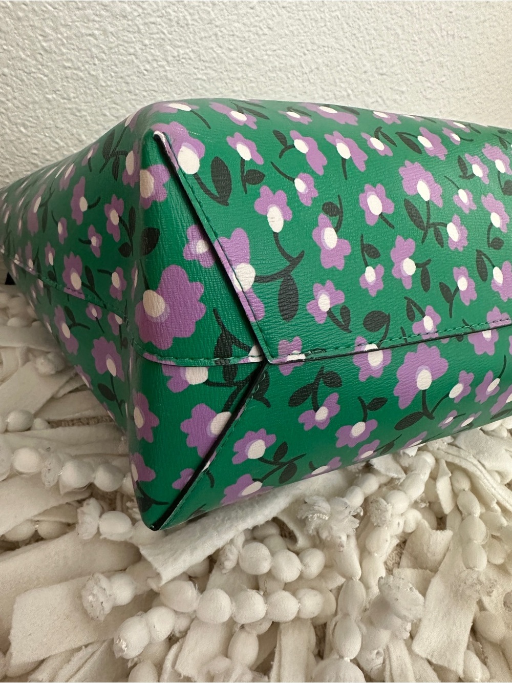 KATE SPADE All Day Flower Bed Large Tote Bag with Detachable Wristlet Pouch - Picture 7 of 9